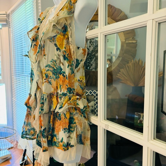 By Anthropologie Sleeveless Trailing Ruffle Blouse S NWT - Picture 10 of 16